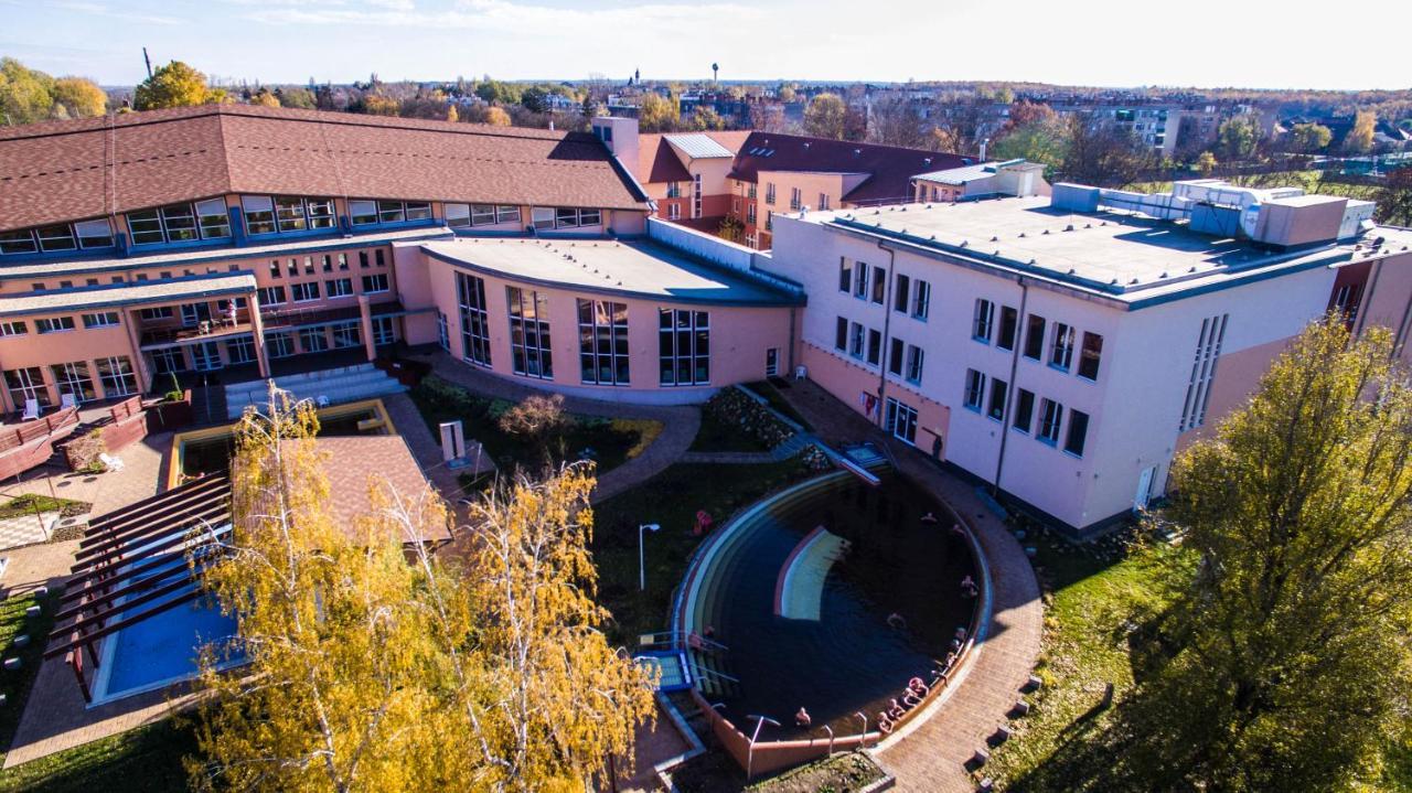 Martfu Hotel Thermal Spa Exteriör bild